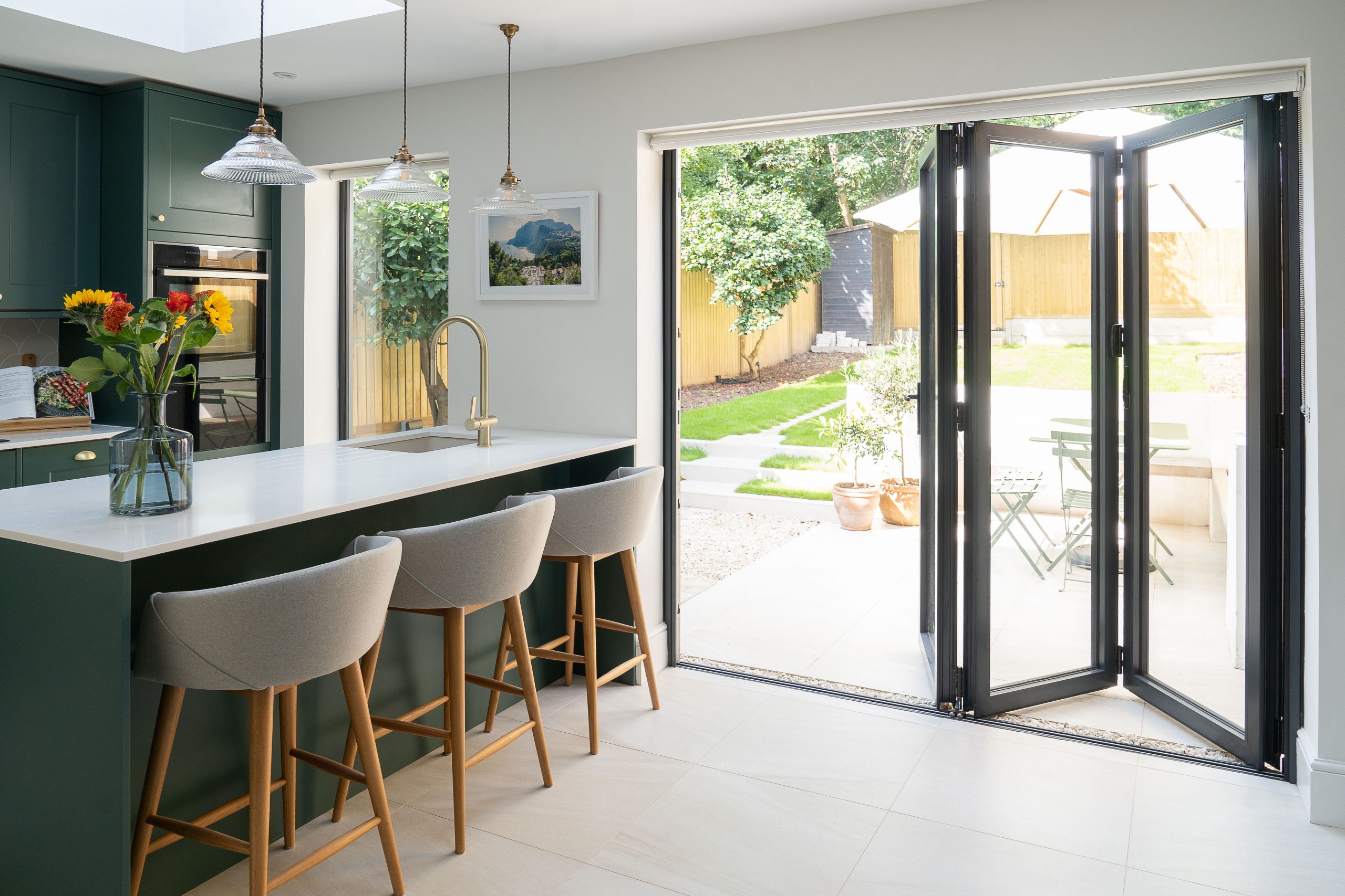 You are currently viewing Bi-fold doors: A beginner’s guide