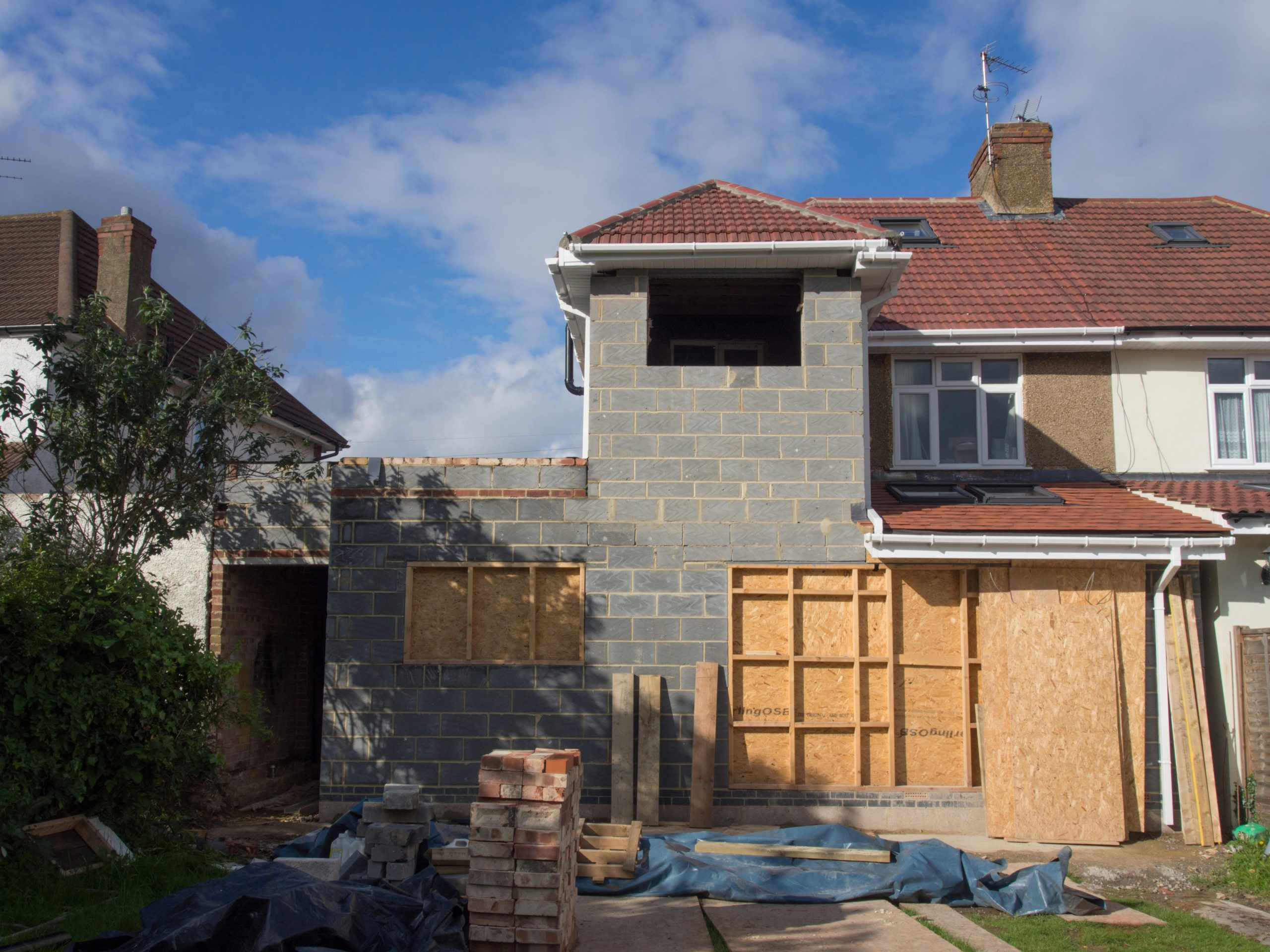 You are currently viewing How Much Does a Home Extension Involve? A Homeowner’s Guide